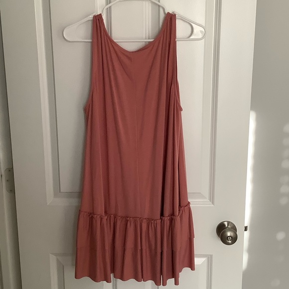 2X Zenana Ruffle Tank - Picture 4 of 5
